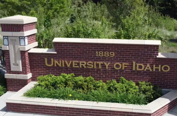 University sued for targeting Christian students over marriage beliefs ...